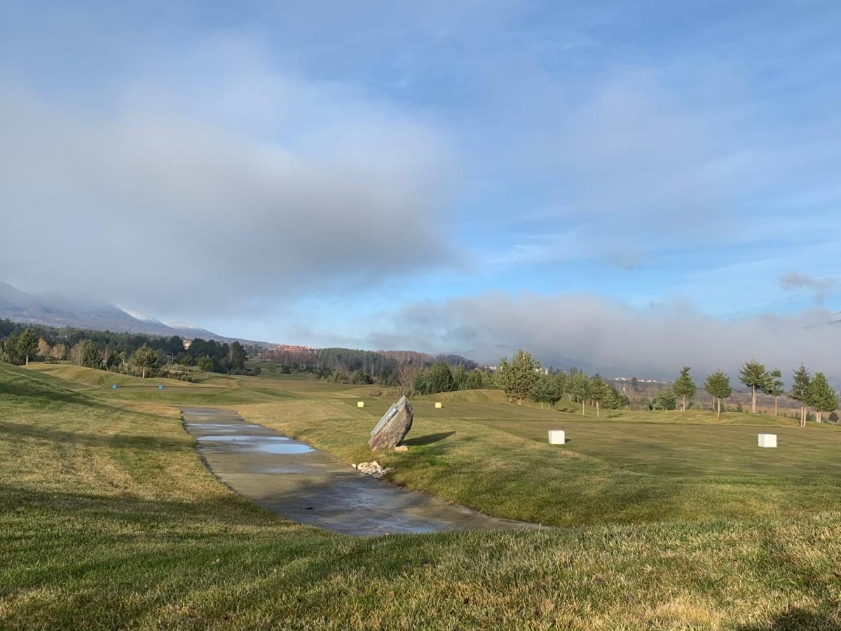 Entire Private Apartment In Pirin Golf & Country Club Bansko Extérieur photo